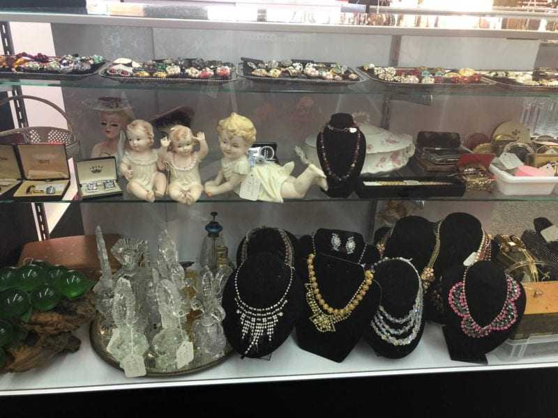 Antique and vintage ladies collectibles