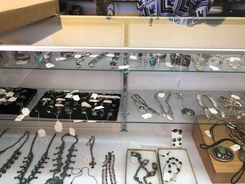 antique jewelry and collectibles